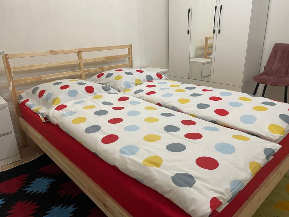 Bed, Photo of the whole room, Bedroom