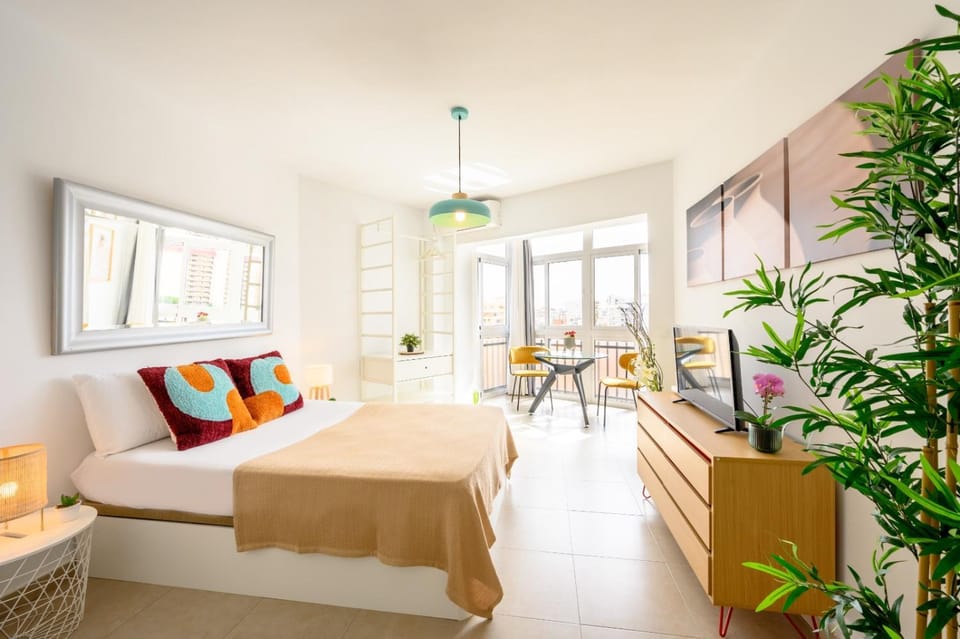 Bed, Living room, Bedroom, City view, Sea view, internet, internet, air conditioner, air conditioner