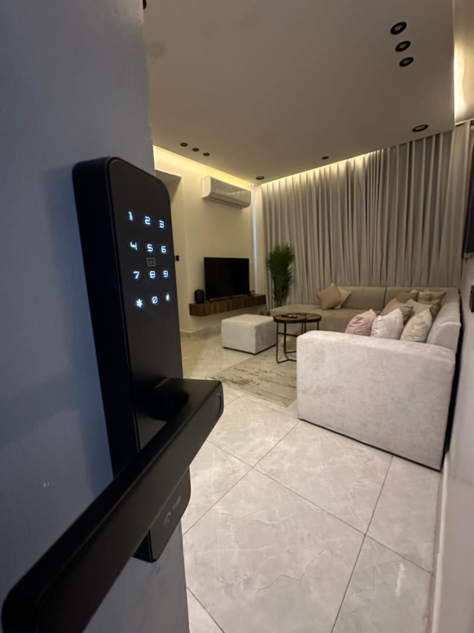 شقة من غرفة نوم وصالة فاخره حي الفلاح Apartment in Riyadh