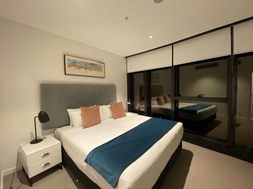 Modern Escape - Skytower 1B Apt in Brisbane CBD C1 Apartment in Kangaroo Point