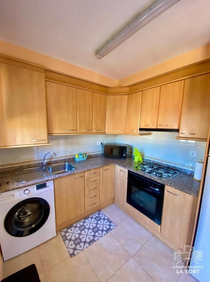Kitchen or kitchenette, stove