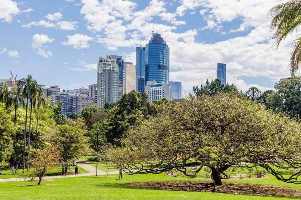 Comfort Redefined Prime 1BR in the Heart of CBD C14 Apartment in Brisbane City