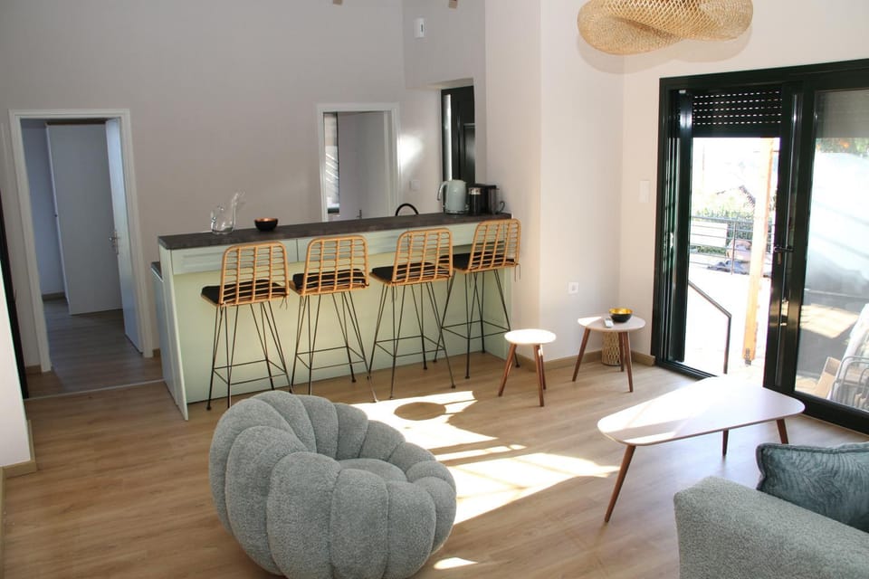 Katakolo 2 Bedroom Apartment by MPS Apartment in Peloponnese, Western Greece and the Ionian