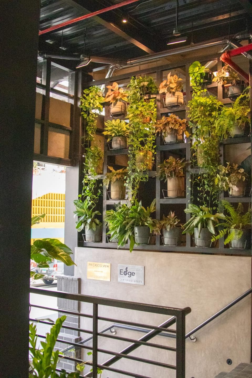 Facade/entrance, Garden view