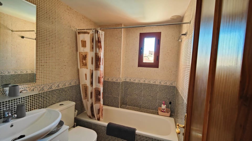 Bathroom, Bath