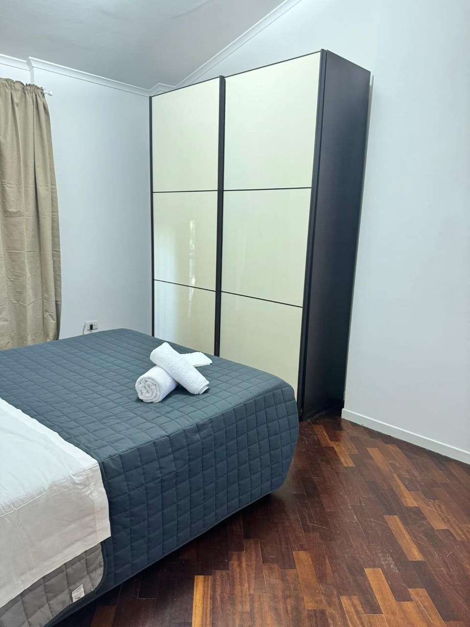 Bed, Bedroom, wardrobe