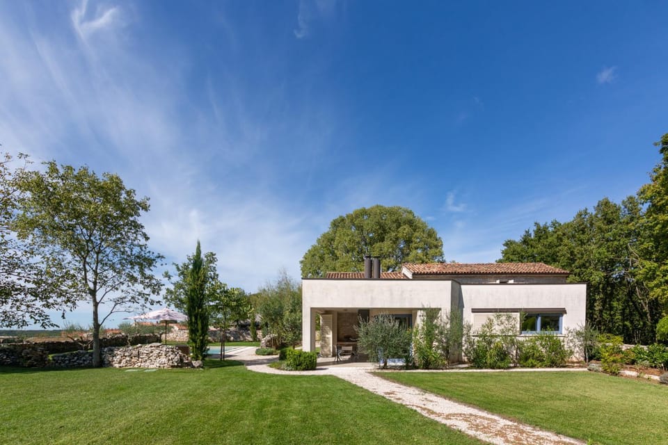 Beautiful restored farmhouse with private pool and gardens Villa in Istria County