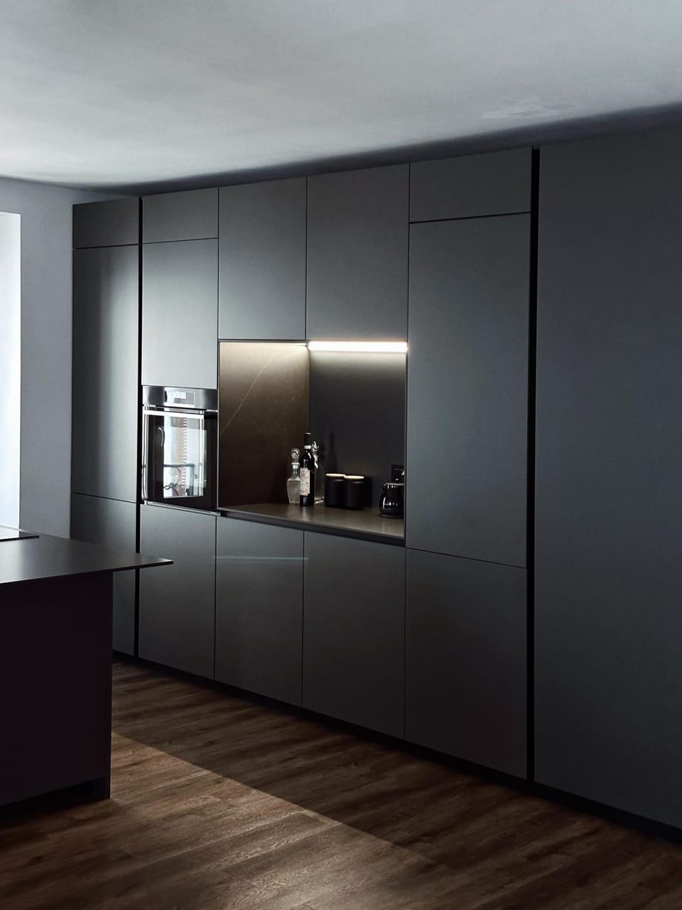 Coffee/tea facilities, Kitchen or kitchenette, oven