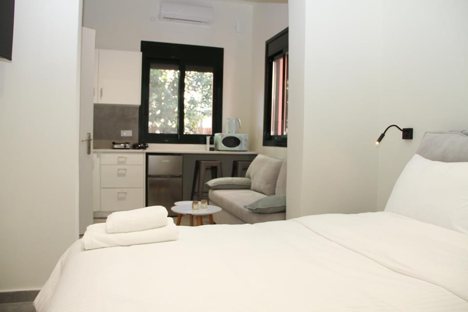 Pirgos Warm Studio for 3 by MPS Apartment in Peloponnese, Western Greece and the Ionian