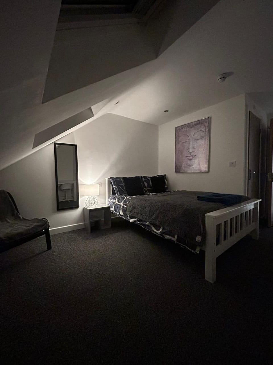 Large 6 Bed 6 Bathroom House - Ideal For Families, Large Groups, Contractors & Business Travellers House in Watford