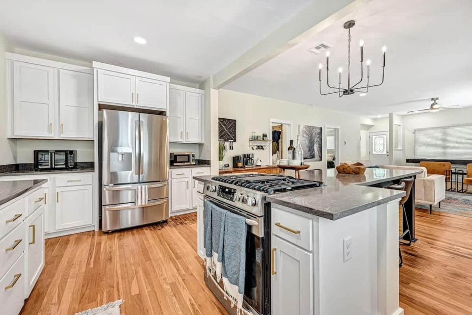 Decca's Uptown Oasis House in Siloam Springs