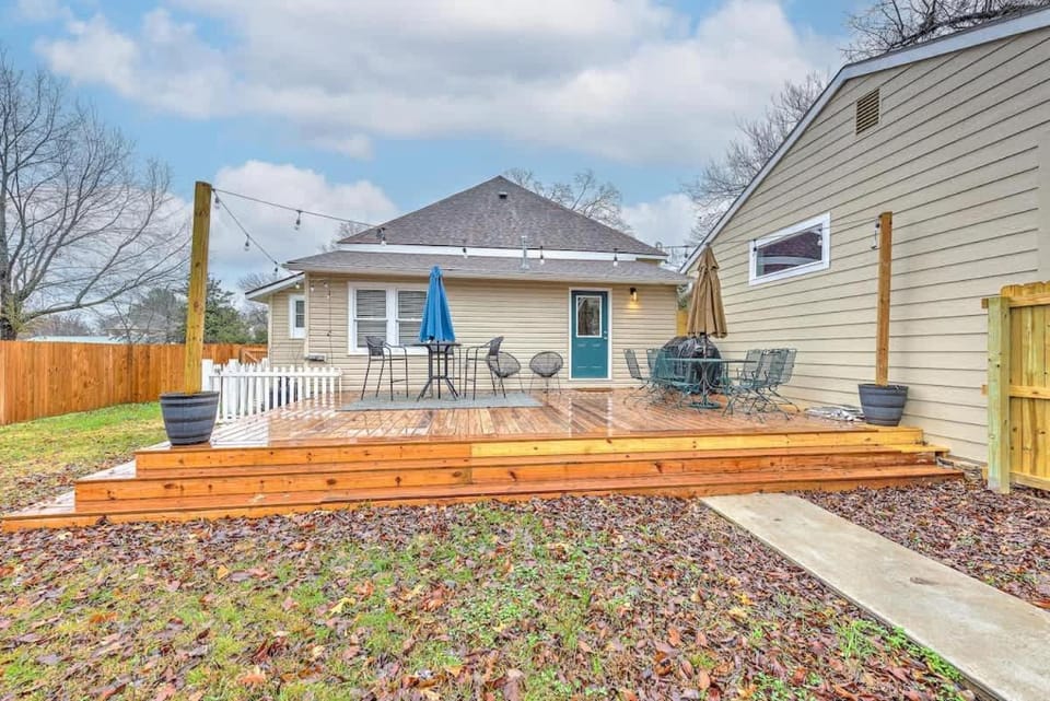 Decca's Guesthouse House in Siloam Springs