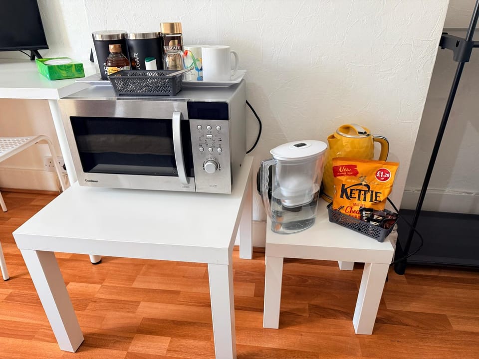 Blue Room Close To Wembley Stadium Vacation rental in Wembley