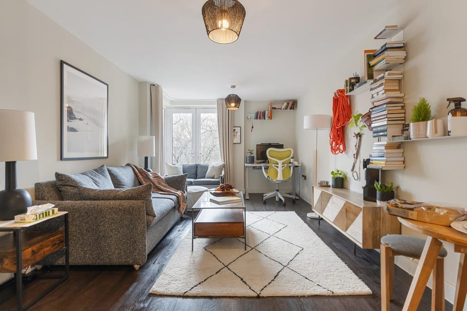 Modern apartment in East End Apartment in London Borough of Hackney