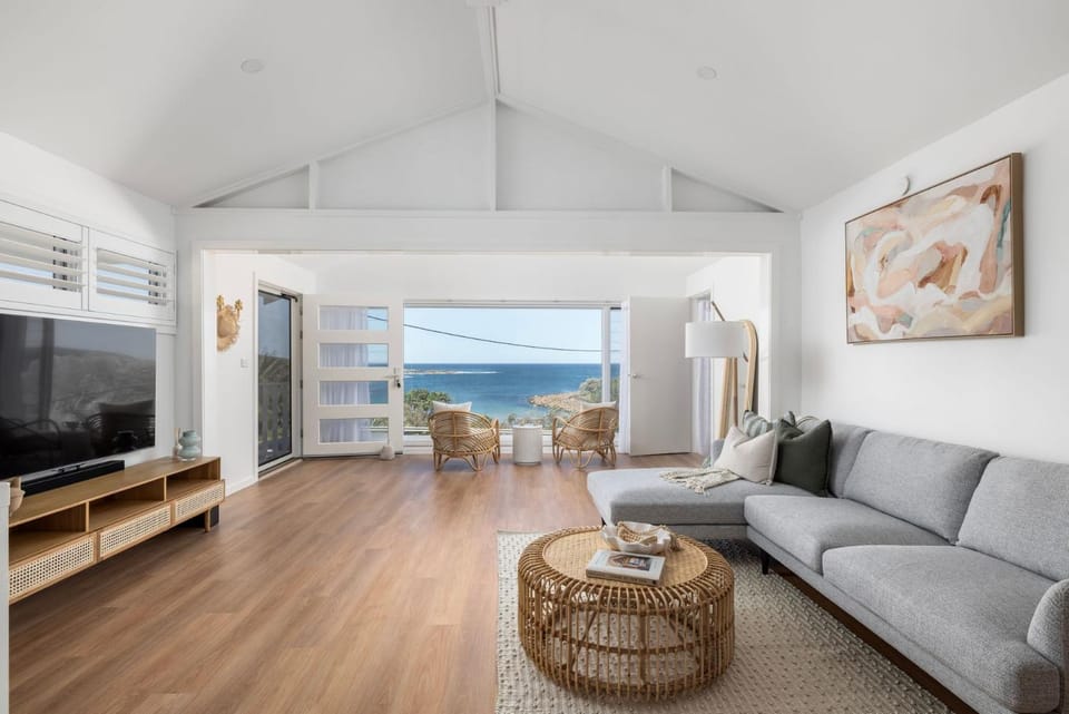 Living room, Sea view