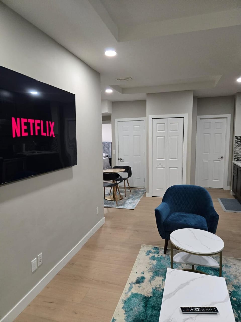 2 Bedroom Secondary Suite Apartment in Calgary