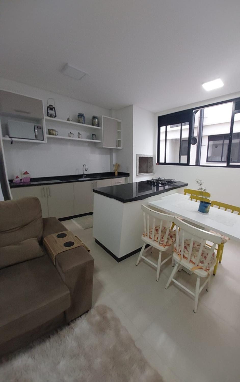 BBQ facilities, Kitchen or kitchenette, Living room