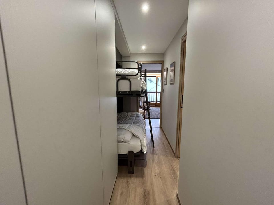 Appartement moderne, proche pistes, 4 pers, Wi-Fi, linge inclus - FR-1-180-650 Apartment in Les Allues