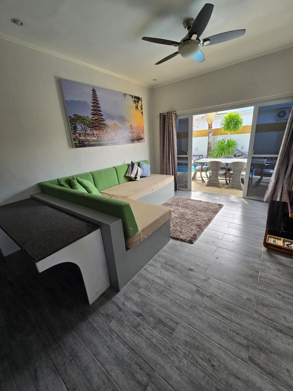 Bed, Living room, Seating area