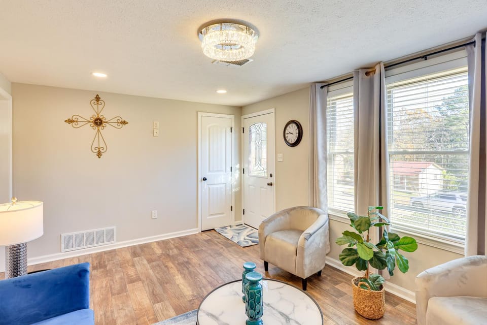 11 Mi to Maxwell AFB - Updated Family Home House in Prattville