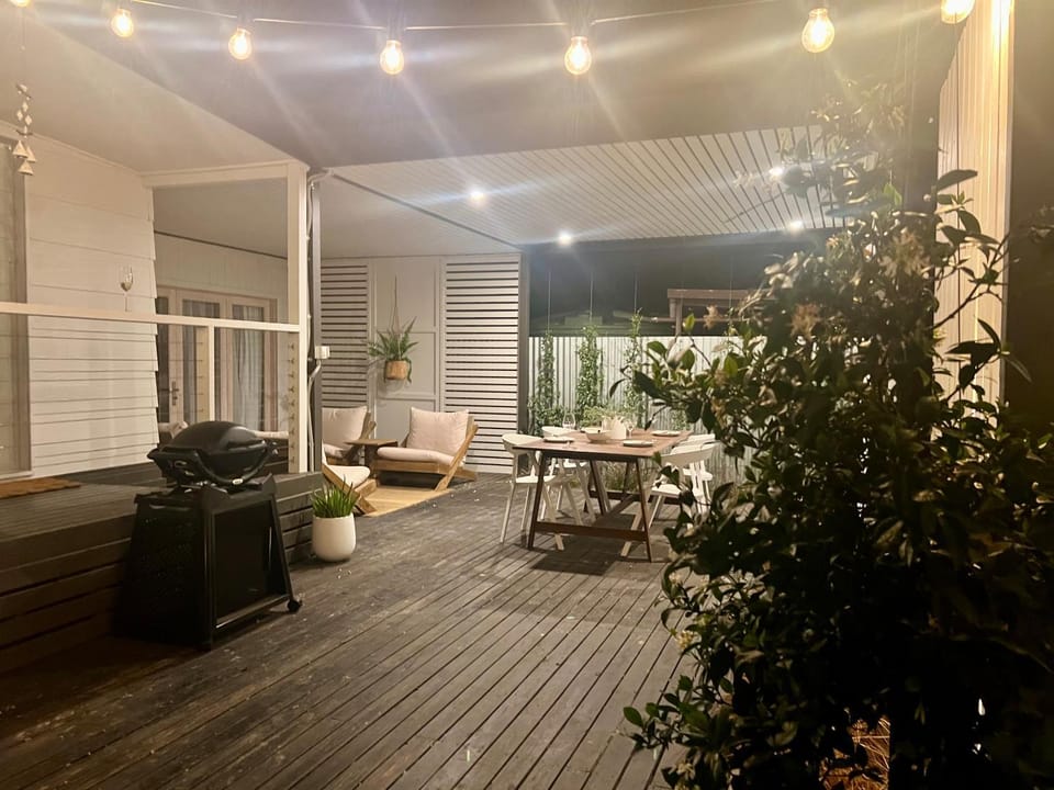 Patio, Seating area