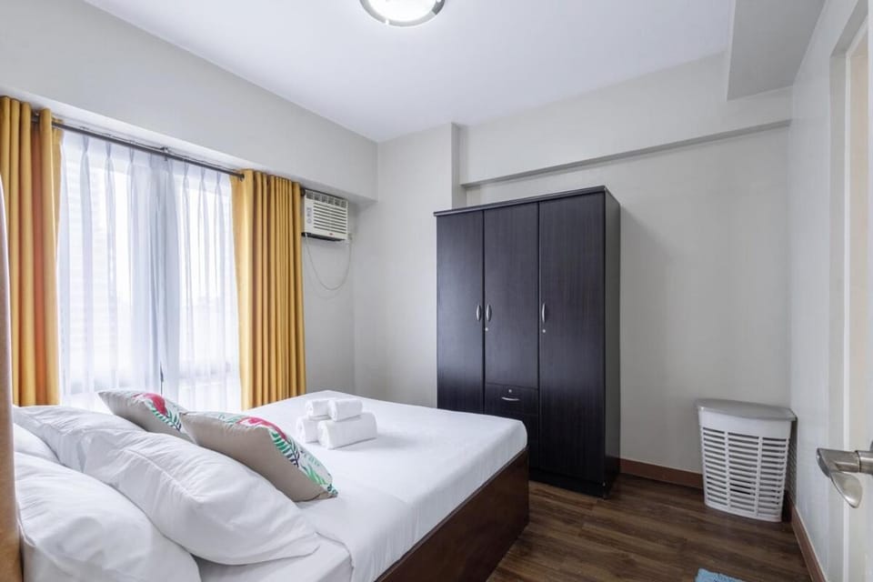 NEW 2BR Family Home with FREE Parking & Fiber Wi-Fi Apartment in Mandaluyong