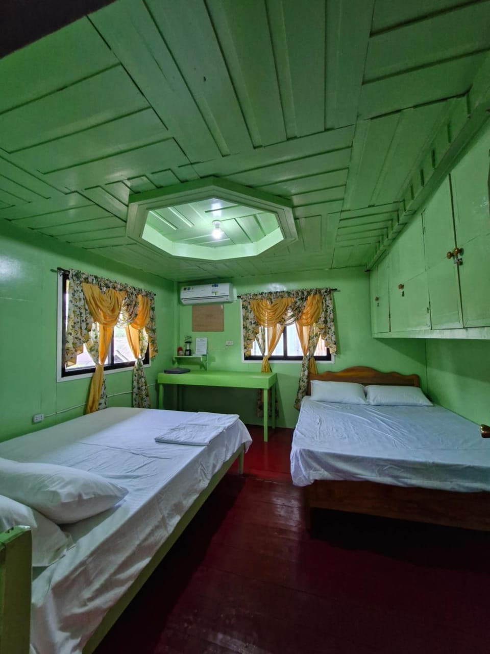 Llamas Hometel-Enchanted Hinatuan House in Caraga
