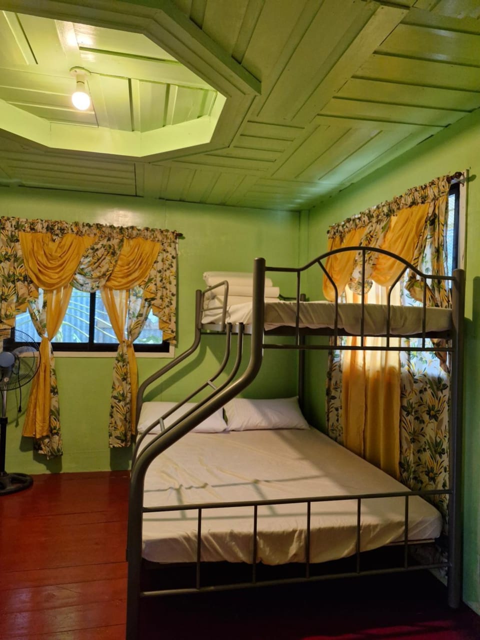 Llamas Hometel-Enchanted Hinatuan House in Caraga