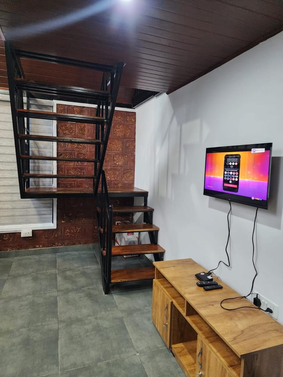 Communal lounge/ TV room, Evening entertainment