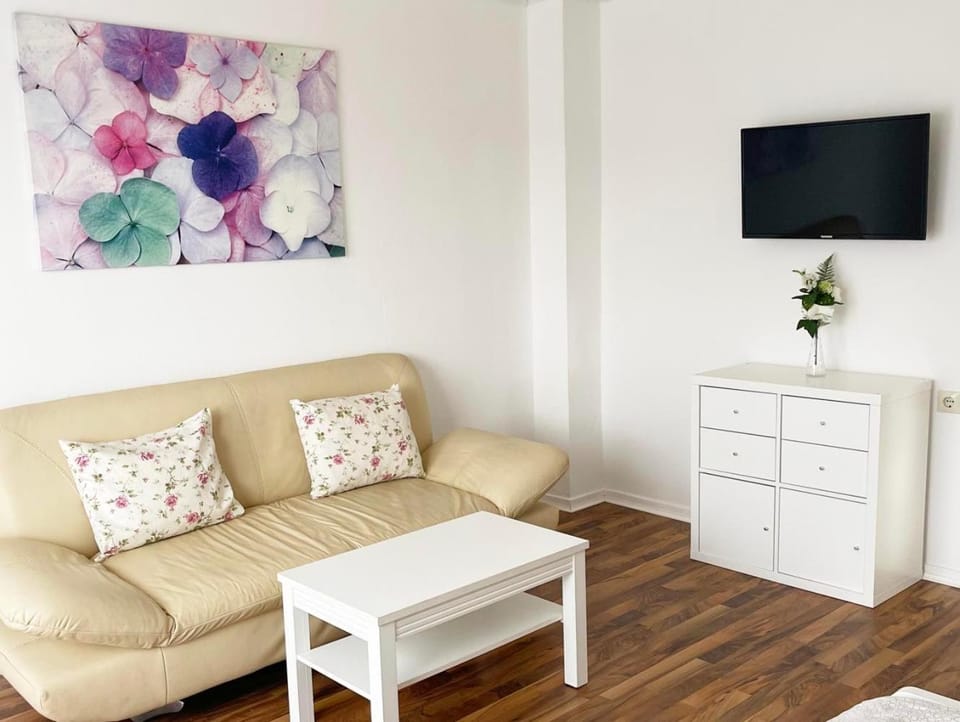 TV and multimedia, Seating area