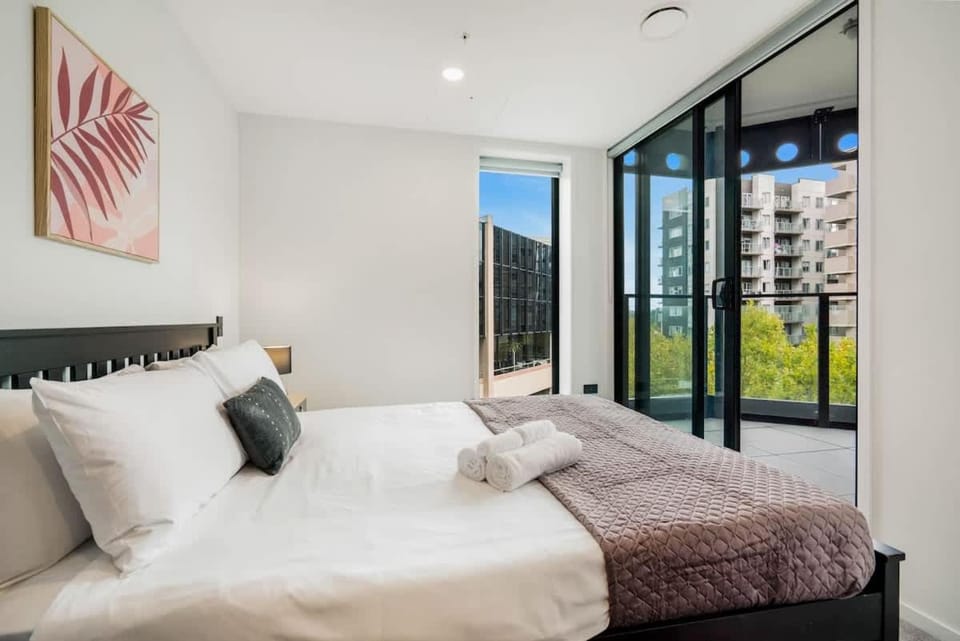 Modern Designed City Aircon 1B - Pool Sauna Gym Apartment in Auckland