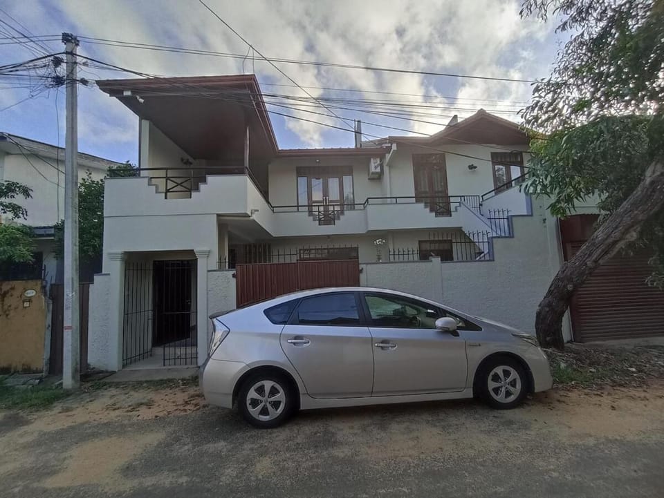 Vacation Home - Mount Lavinia House in Dehiwala-Mount Lavinia