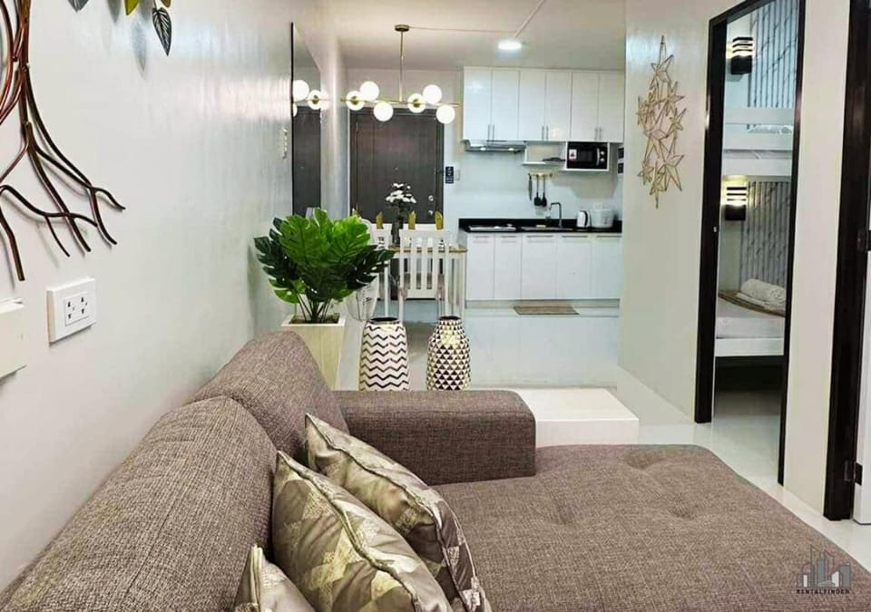 Bed, Kitchen or kitchenette, Living room, Photo of the whole room, Seating area, Dining area, Bedroom, pet friendly, stove