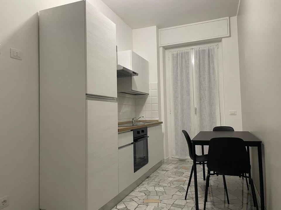 Apartment M4 Tolstoj - Duomo Tortona Navigli Area Apartment in Milan
