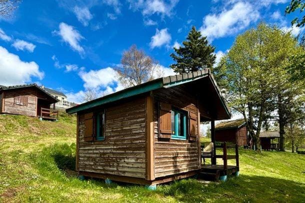 Camping Onlycamp Le Pioulat Campground/ 
RV Resort in Auvergne-Rhône-Alpes