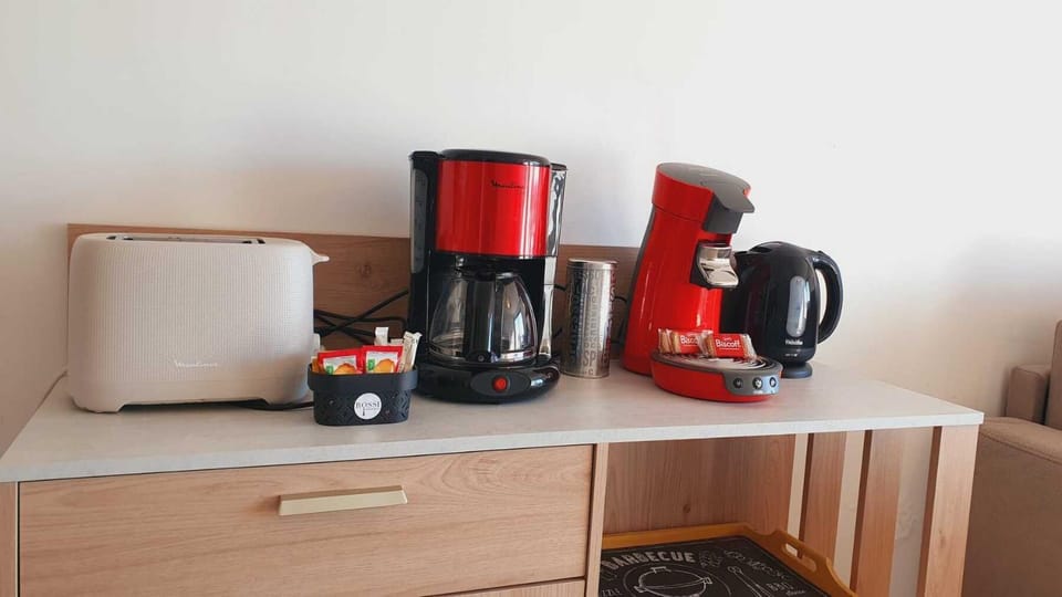 Coffee/tea facilities