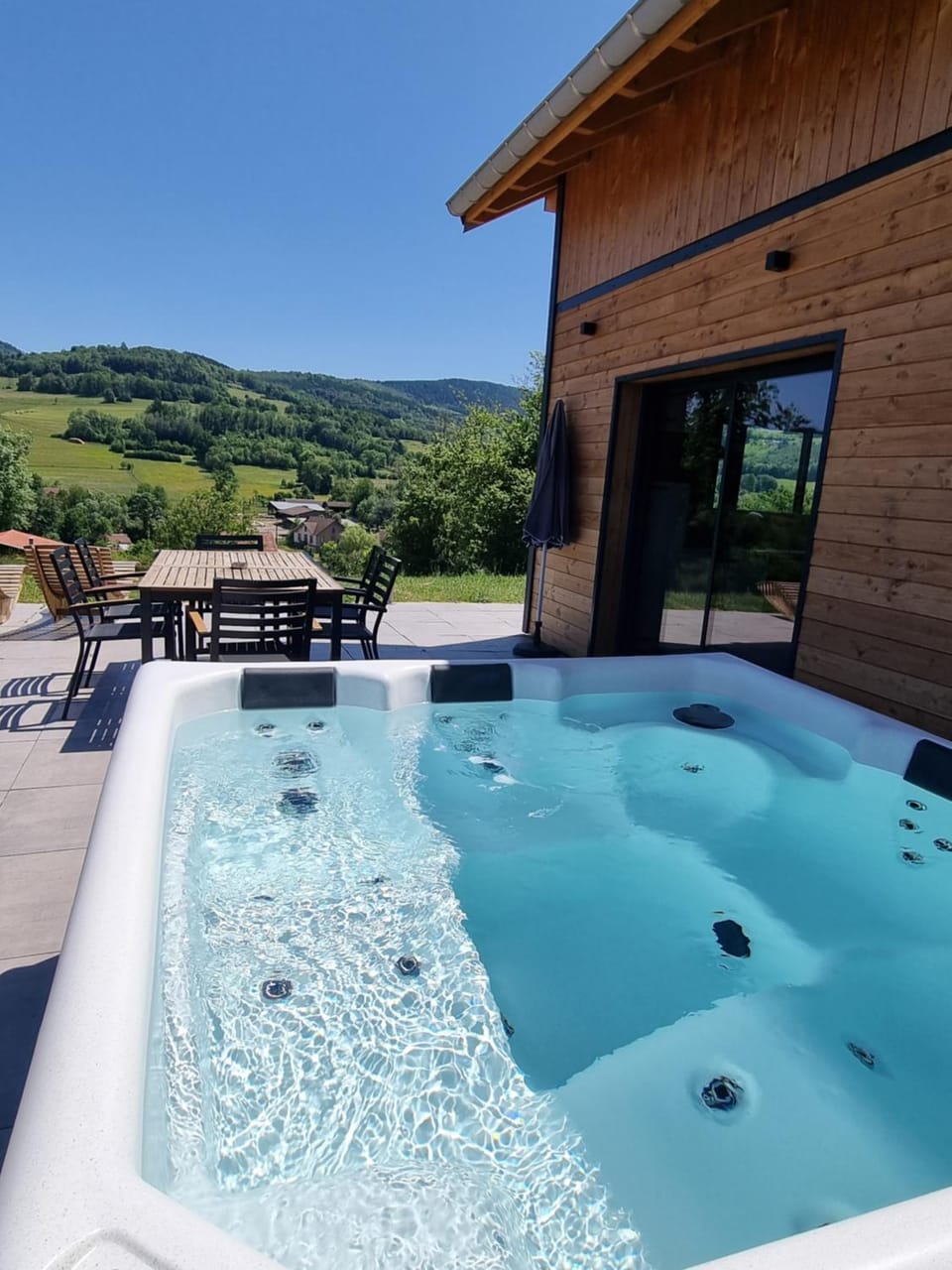 Chalet Le Nid Douillet avec jacuzzi et sauna privatifs Chalet in Vosges