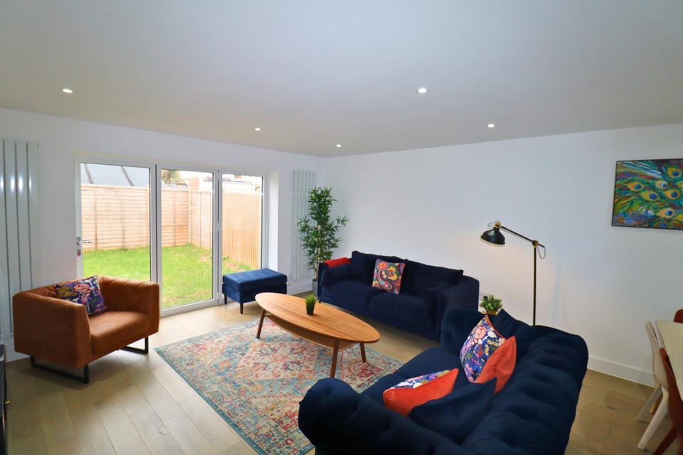 Communal lounge/ TV room, Living room