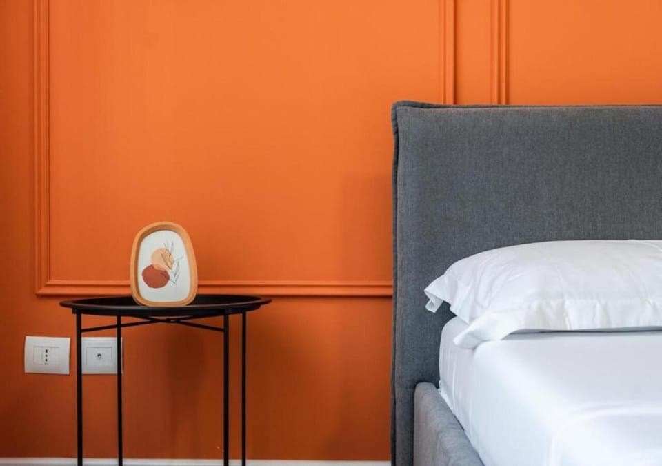 Bed, Photo of the whole room, Bedroom, internet