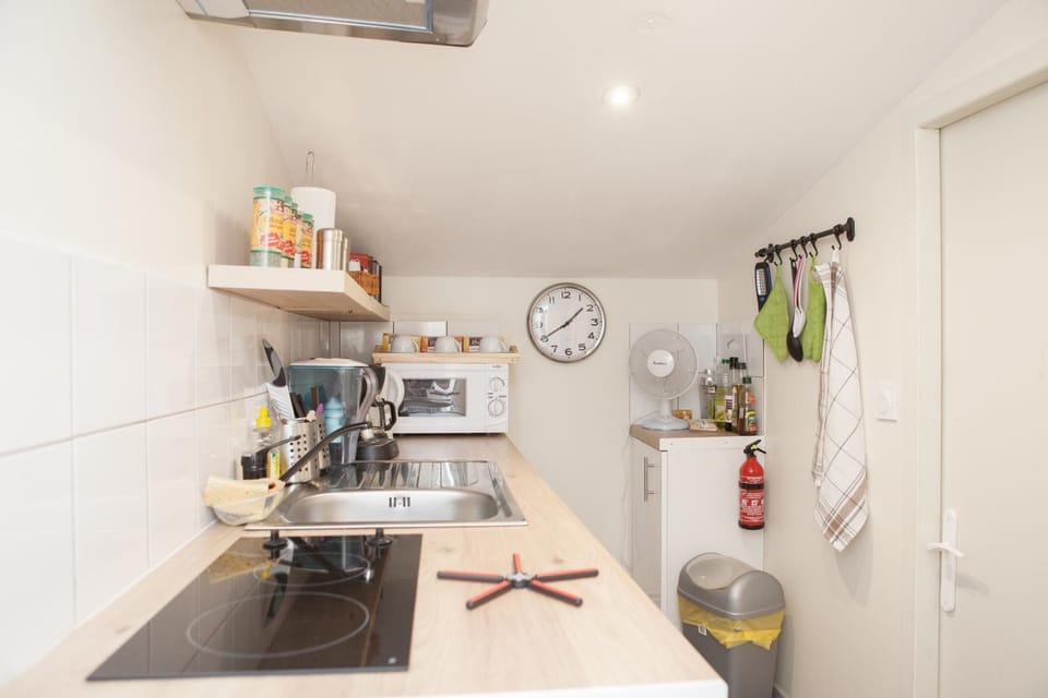 Coffee/tea facilities, Kitchen or kitchenette