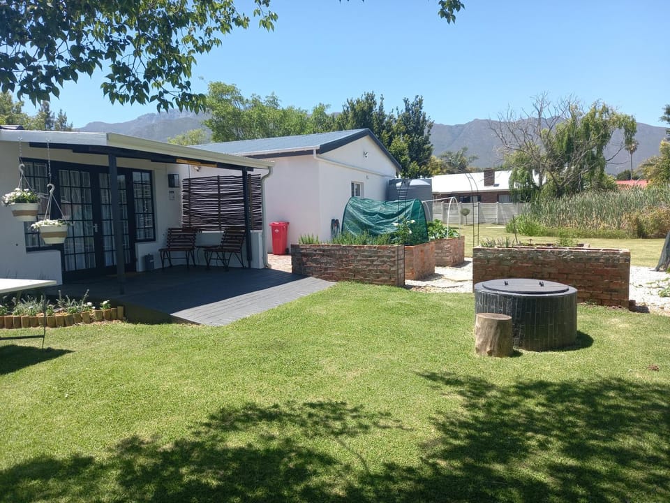 Faraway Cottage 3 Gables Self catering Swellendam Apartment in Western Cape