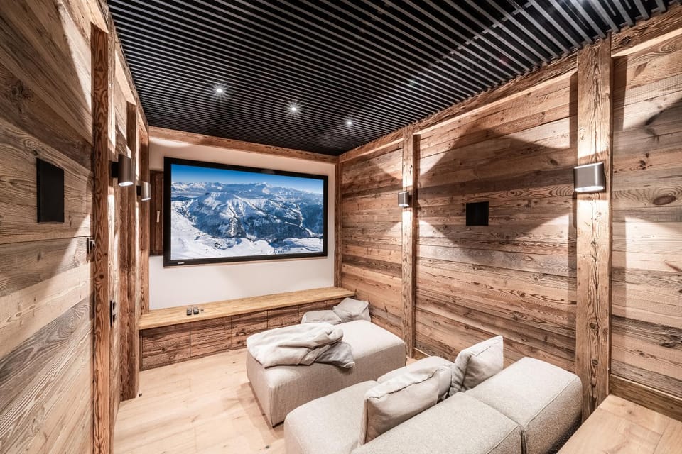 Communal lounge/ TV room, TV and multimedia, Seating area, Evening entertainment