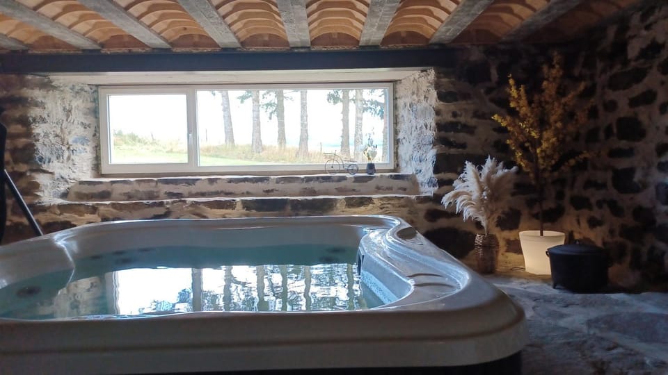 Natural landscape, Hot Tub, Hot Tub, Spa and wellness centre/facilities, Spa and wellness centre/facilities