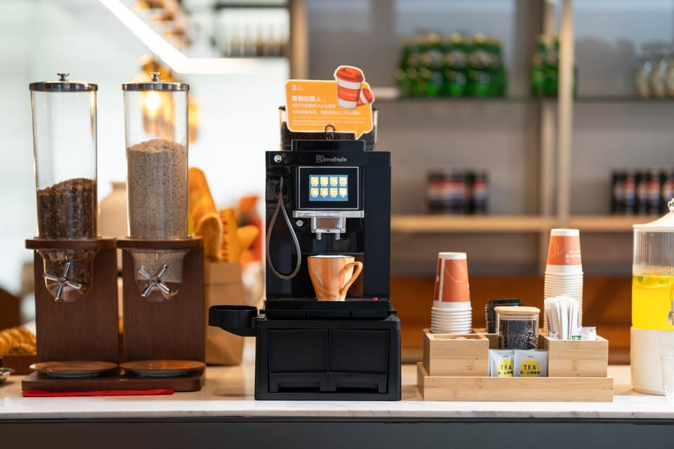 Restaurant/places to eat, Coffee/tea facilities, Breakfast, Buffet breakfast