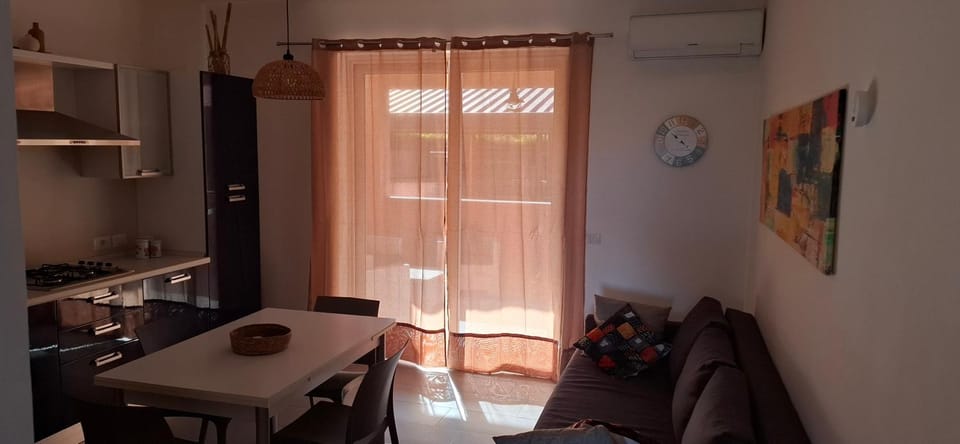 Living room, kitchen