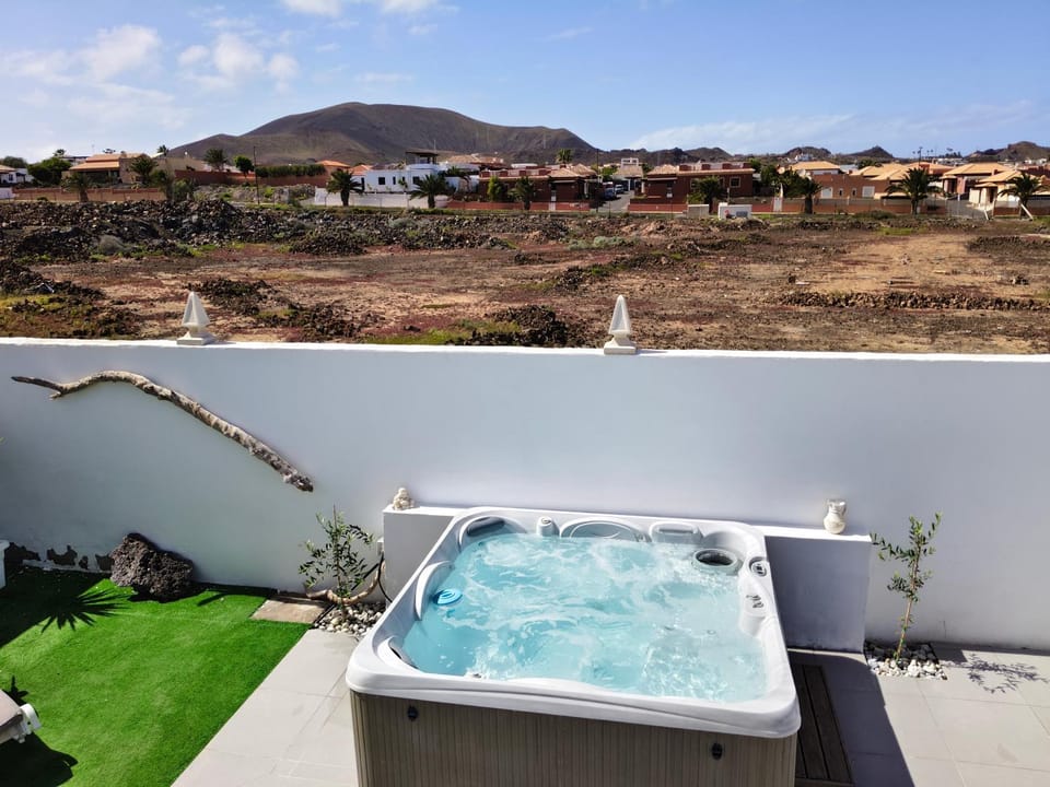 Vista Bayuyo House in Corralejo