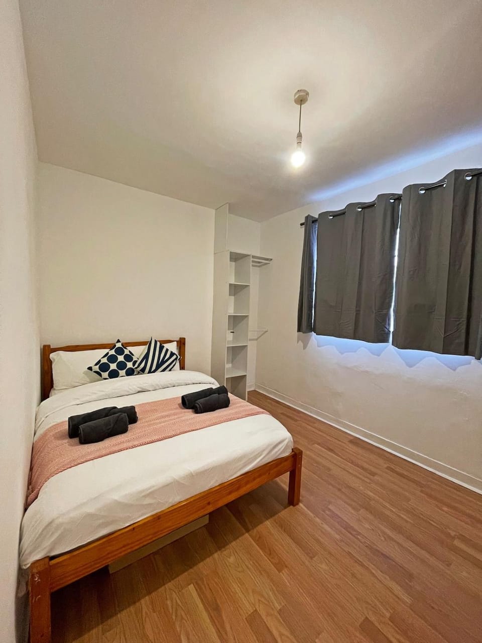 Entire Serviced Apartments Elephant and Castle sleep 8 Apartment in London Borough of Southwark