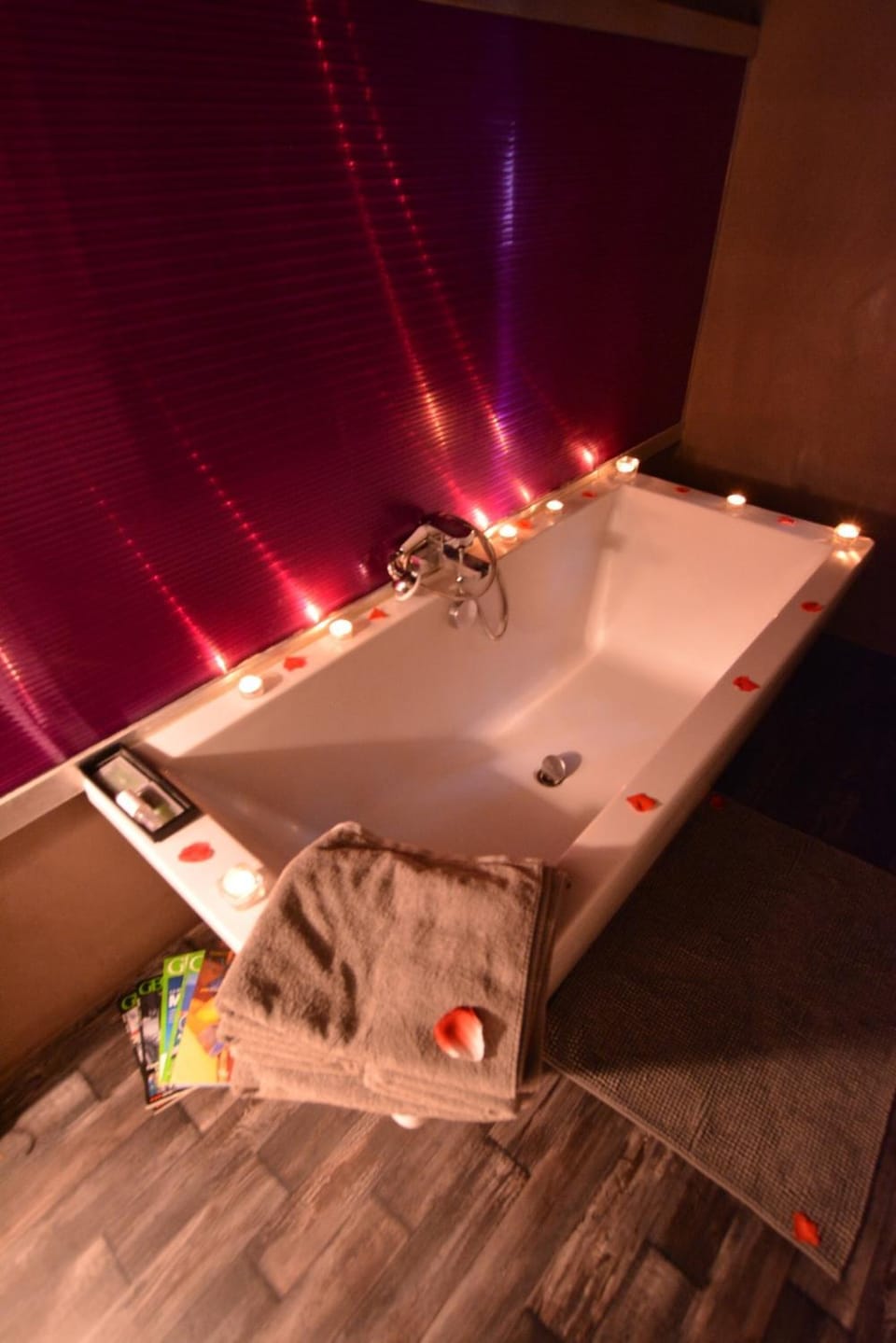 Bathroom, Bath