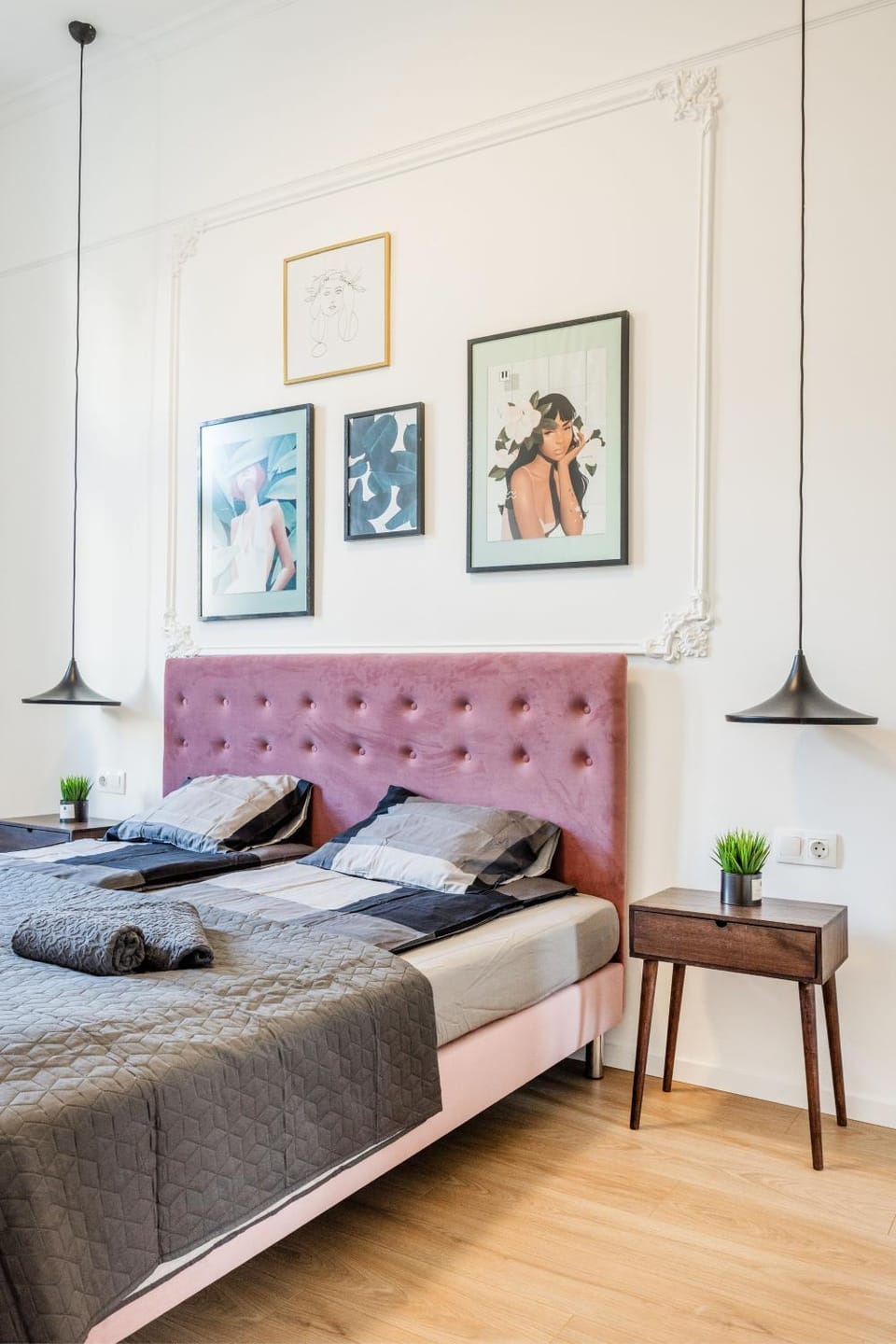Bed, Bedroom
