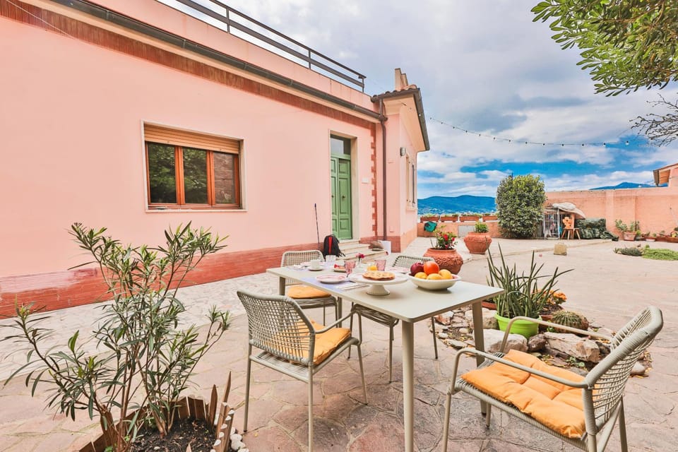 Property building, Patio, View (from property/room), Balcony/Terrace, Dining area